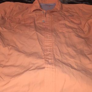G.H bass & co shirt. Size medium. Euc